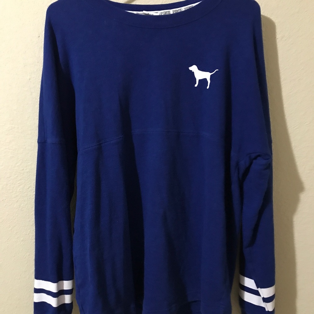 🚨🚨SOLD🚨🚨Vs Pink sweater